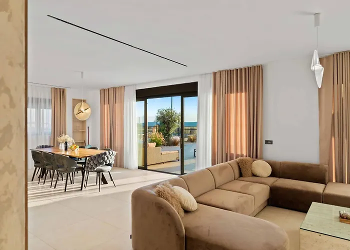 Freiheit By Interhome Mala Cista